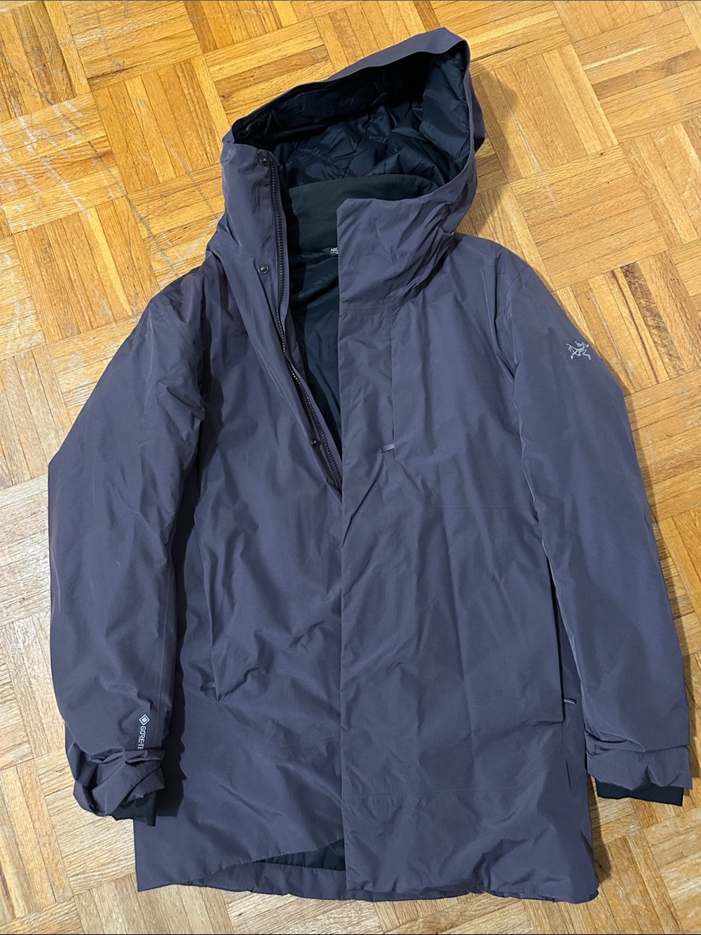 Arc'teryx Magnus Coat Men's Jacket - Purple